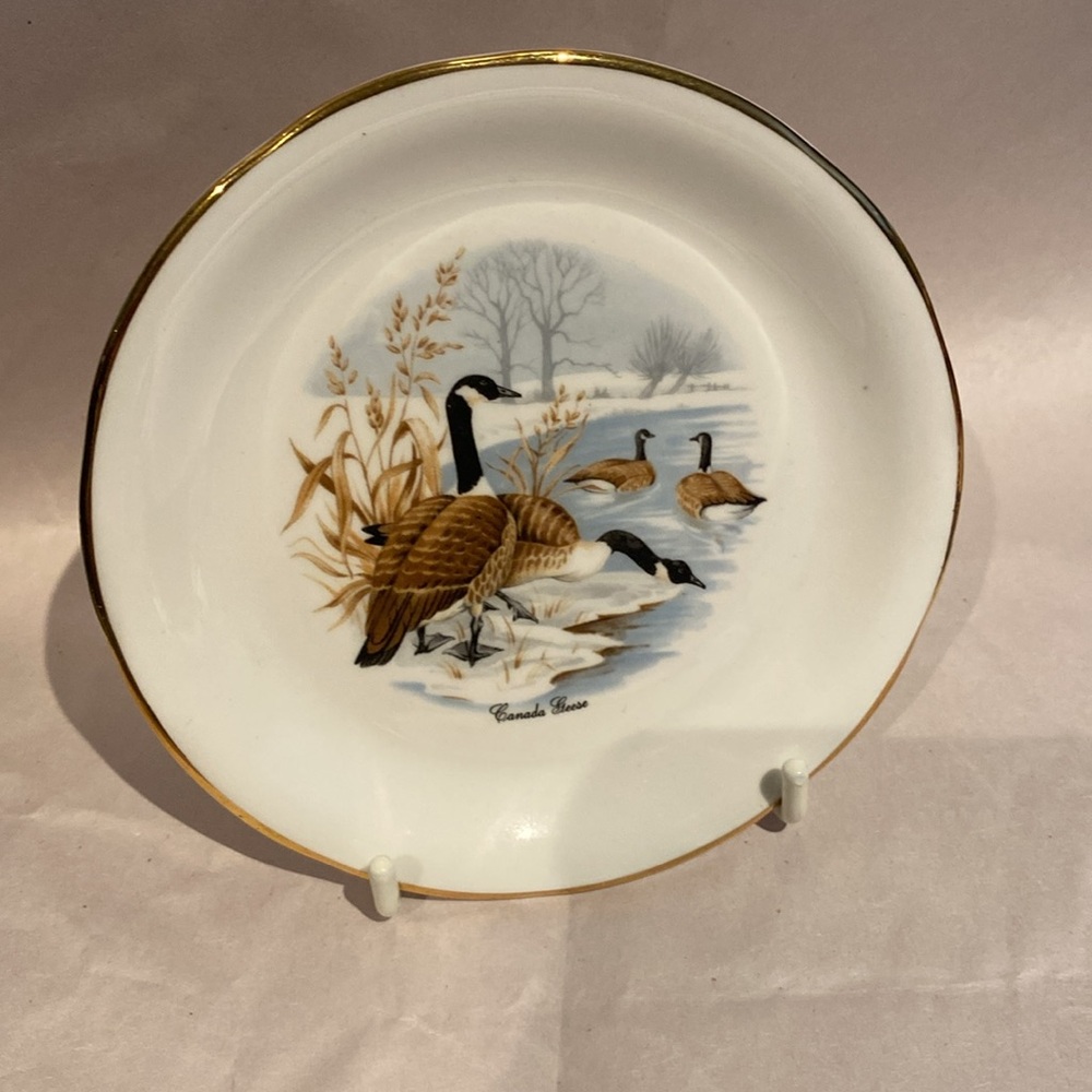 Vintage Canada Geese Crown Trent Fine Bone China Staffordshire England 4”